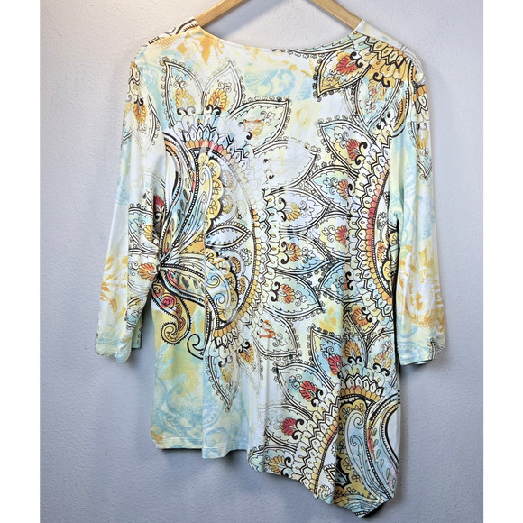 Chico's 2 chicos large Cream Mandala Angled Alyssa Ruched Sleeve Shirt bohemian - Picture 7 of 12